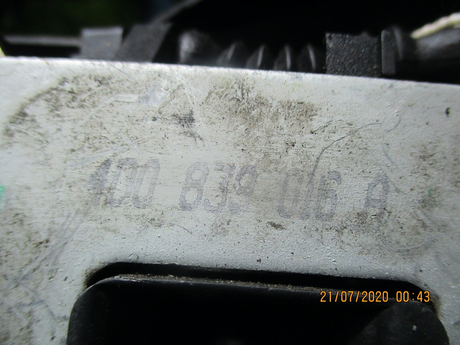 AUDI A8 D2 1997 OFF SIDE REAR DOOR LOCK MECH 4D0839016A