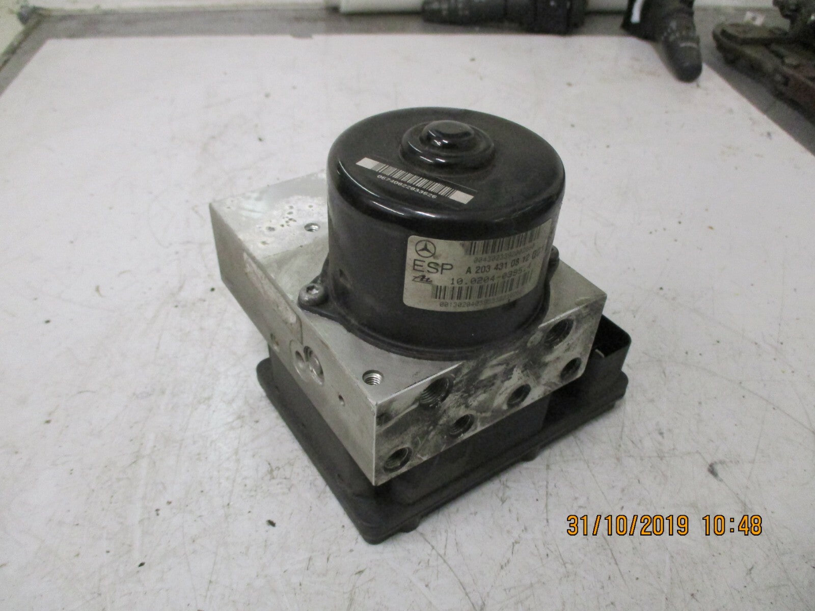 MERCEDES C CLASS W203 ABS BRAKE PUMP AND CONTROL MODULE A2034310812