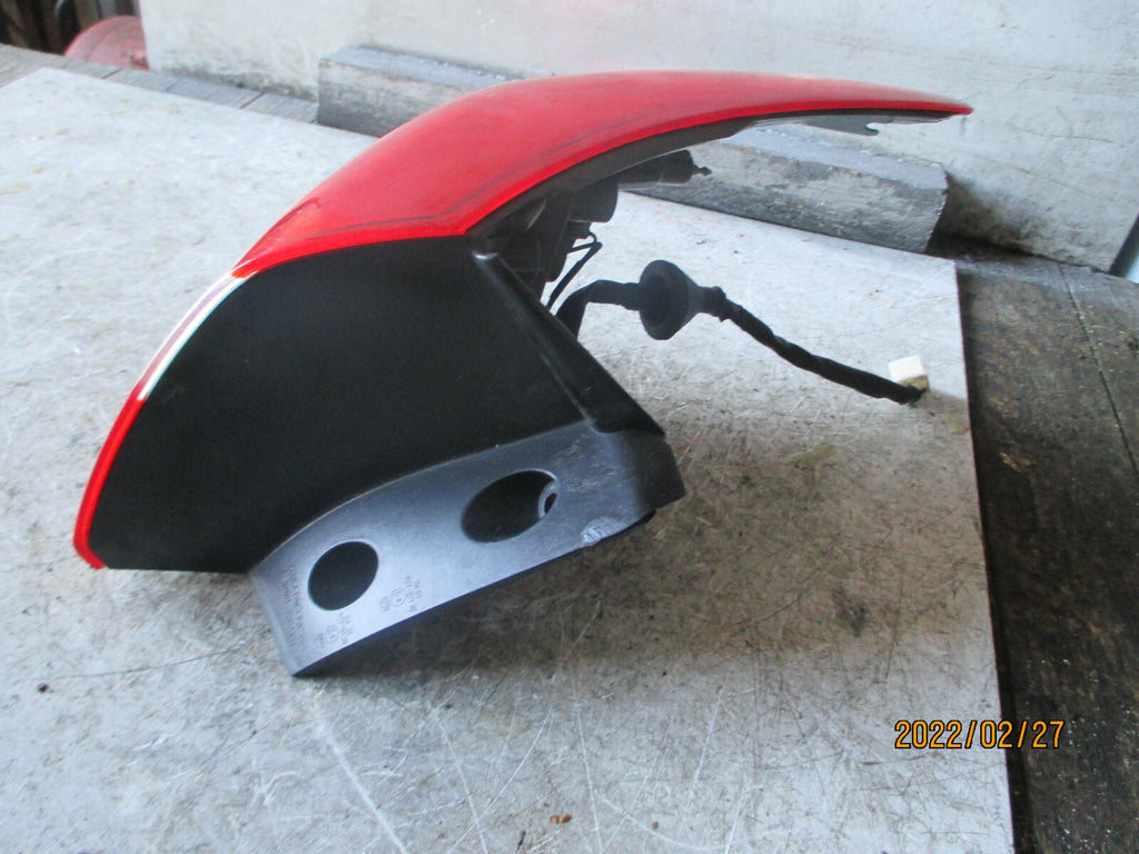 HYUNDAI I30 2012-2017 PASSENGER SIDE REAR TAIL LIGHT 92401A50