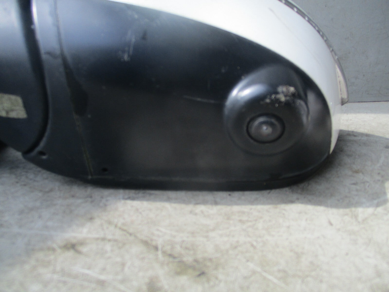 NISSAN JUKE F16 2016 NSF PASSENGER SIDE LEFT FRONT DOOR WING MIRROR WHITE