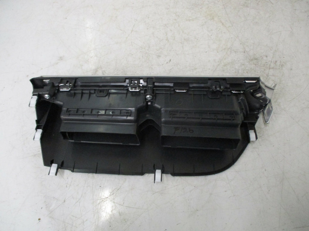 HONDA JAZZ MK4 2018 CENTRE DASHBOARD AIR HEATER VENT SURROUND TRIM 77610-T5A