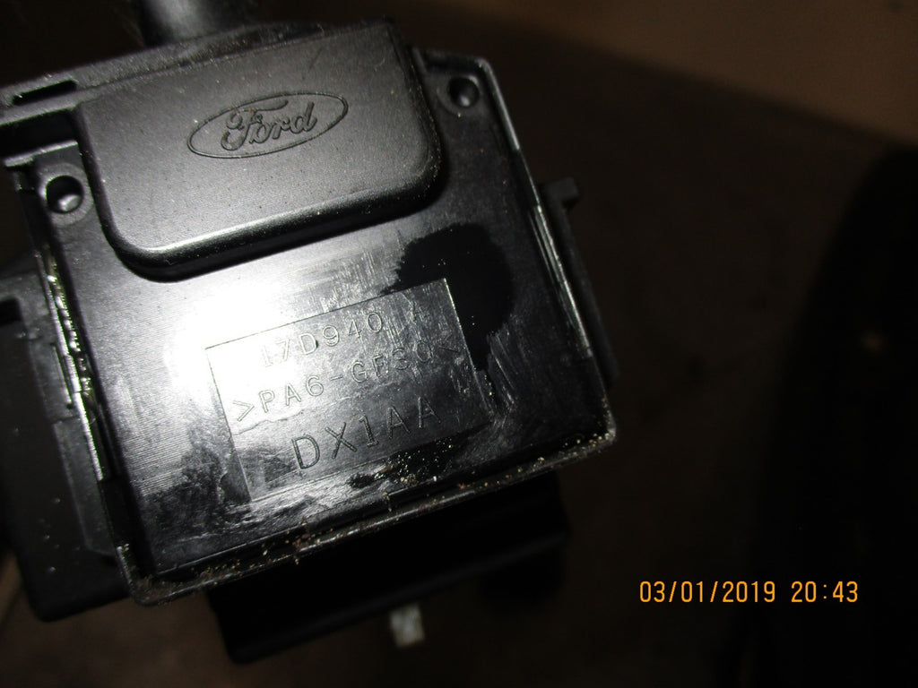 FORD FOCUS C-MAX MK2 INDICATOR WINDSCREEN WIPER STALKS 17D940 758709