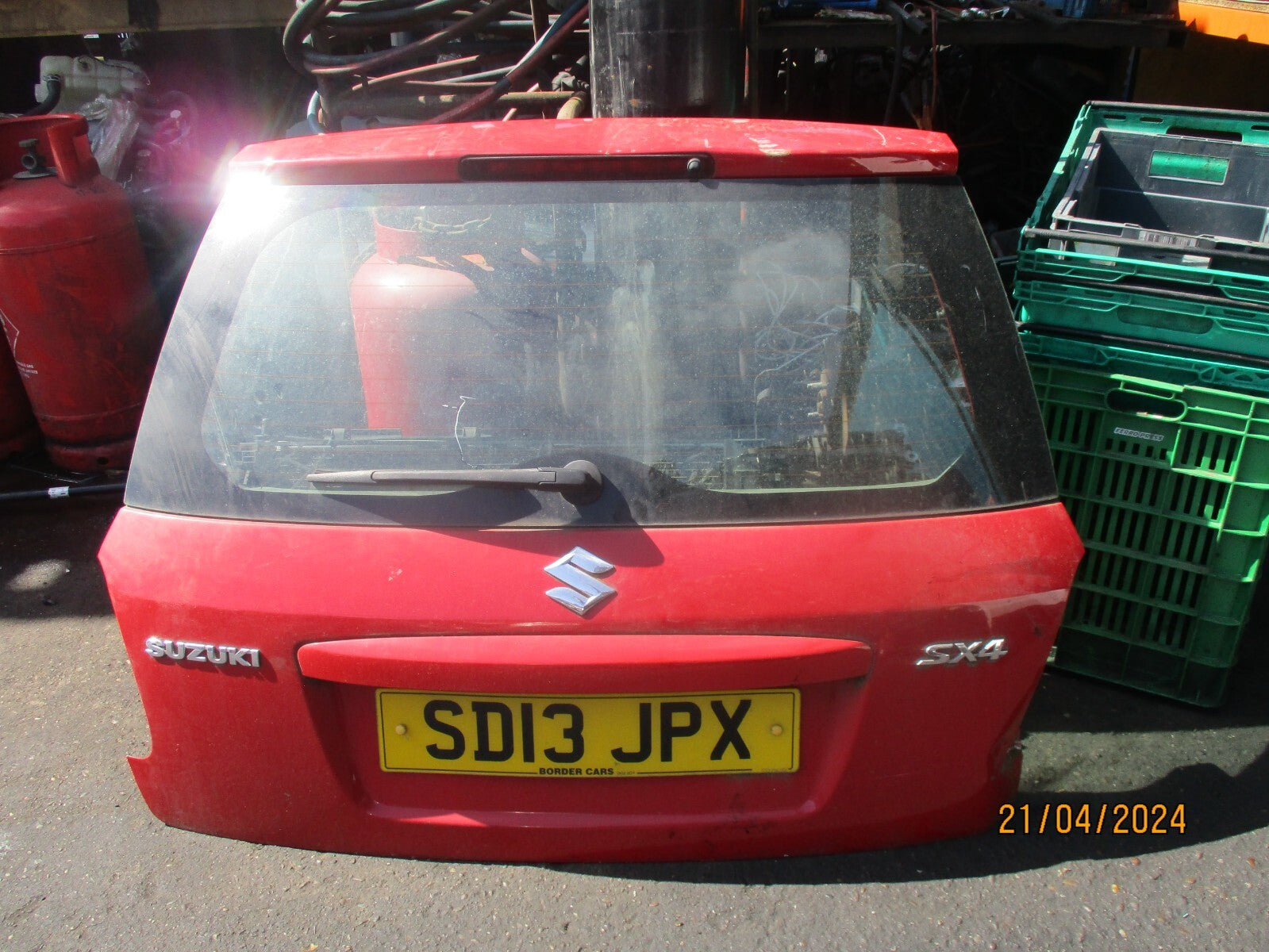 2013 SUZUKI SX4 REAR TAILGATE BOOTLID RED DAMAGED RIGHT SIDE CORNER