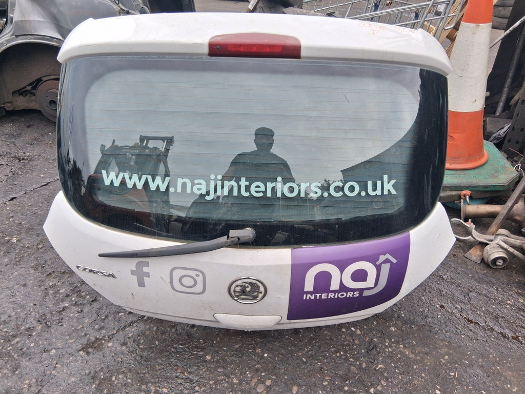 2009 VAUXHALL CORSA D REAR BOOTLID TAILGATE COMPLETE WHITE