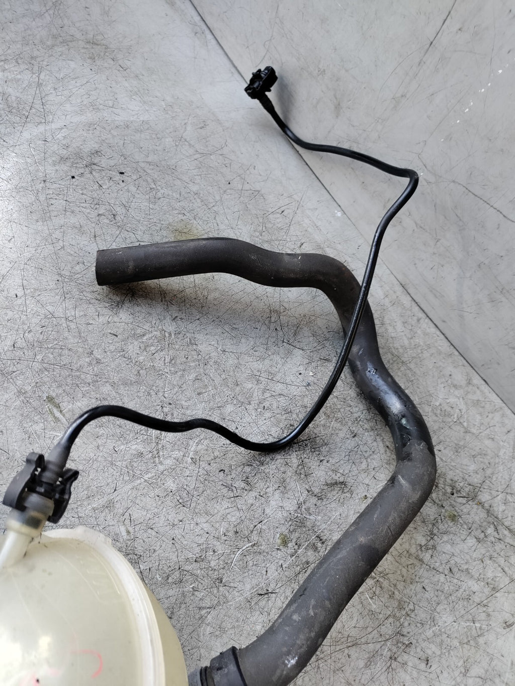 2019 CITROEN C4 CACTUS COOLANT EXPANSION BOTTLE TANK 980077728002