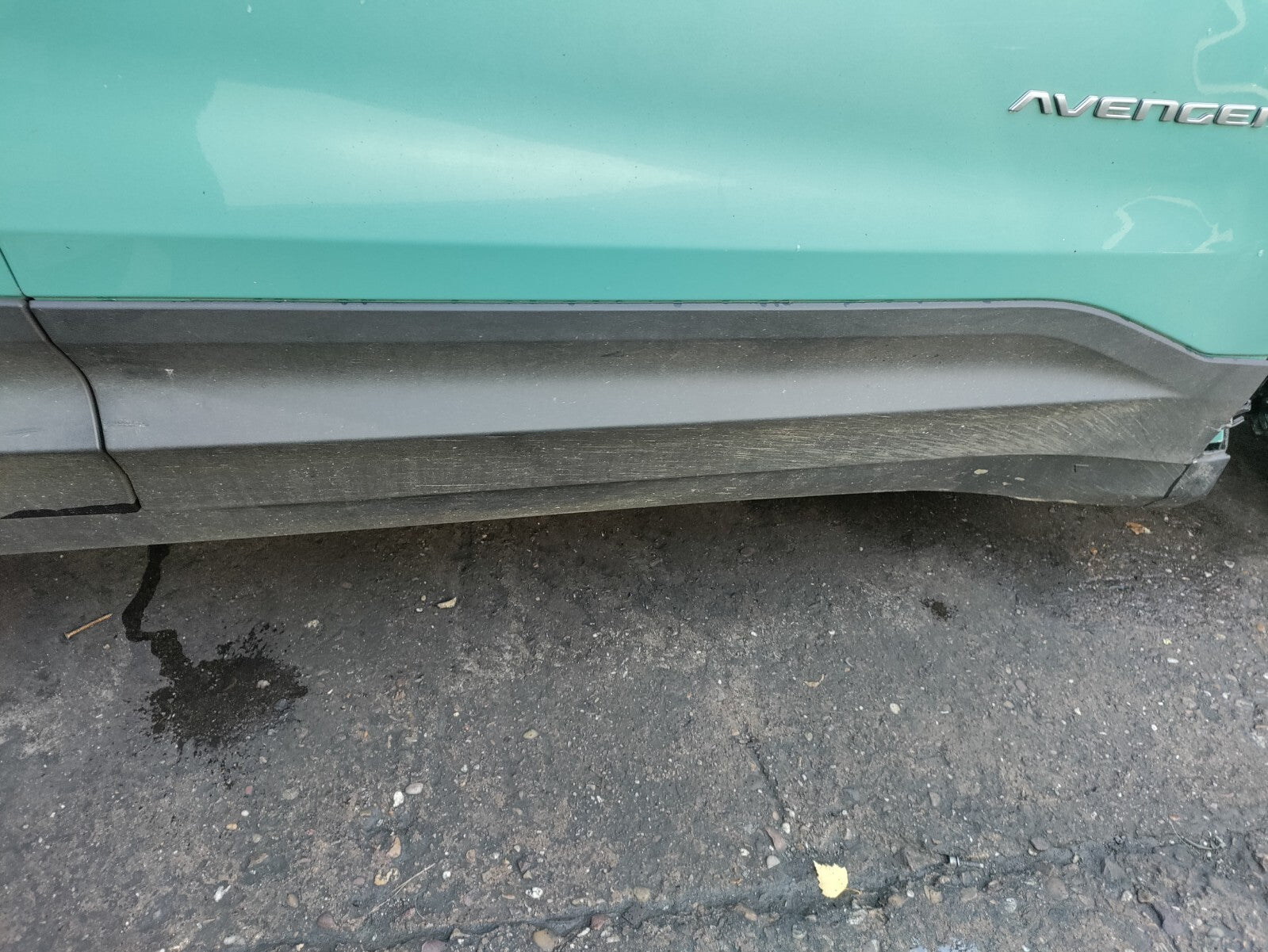 2024 JEEP AVENGER OSF DRIVER SIDE FRONT DOOR MOULDING TRIM