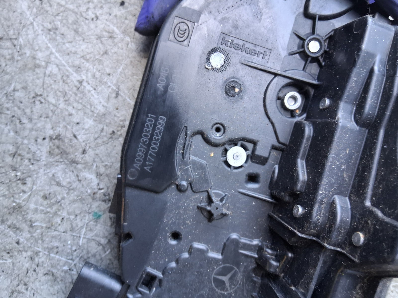 2021 MERCEDES A CLASS V177 OSR DRIVER REAR DOOR LOCK MECHANISM A1770032999