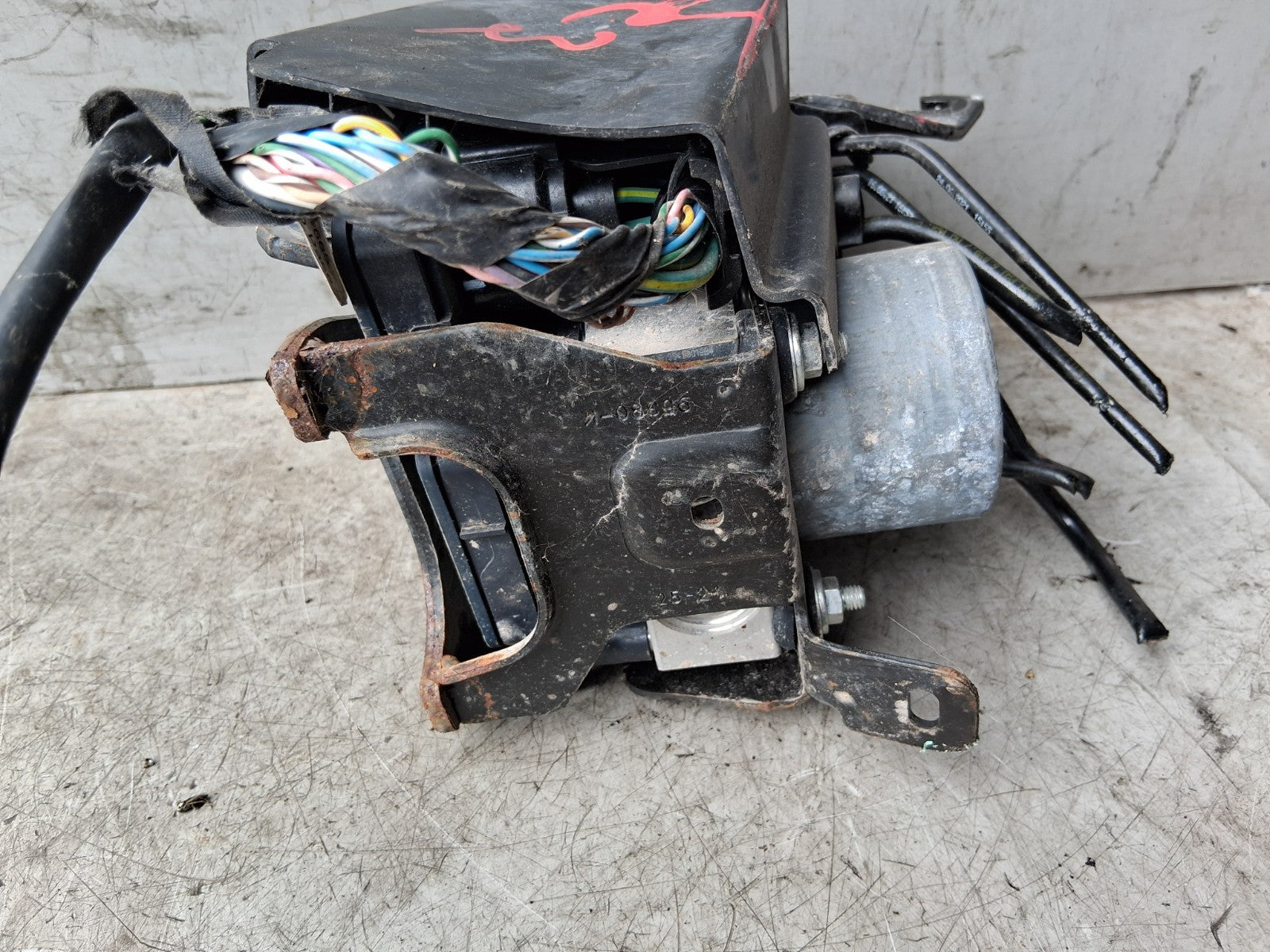 2021 CITROEN C3 MK3 1.2 PETROL ABS PUMP CONTROL MODULE 9845052980