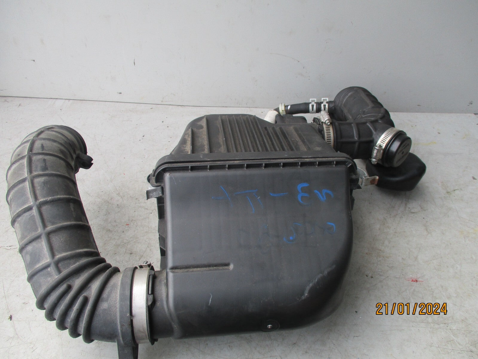 SUZUKI SWIFT MK4 2020 1.0 PETROL AIR FILTER BOX ASSEMBLY MAFF SENSOR