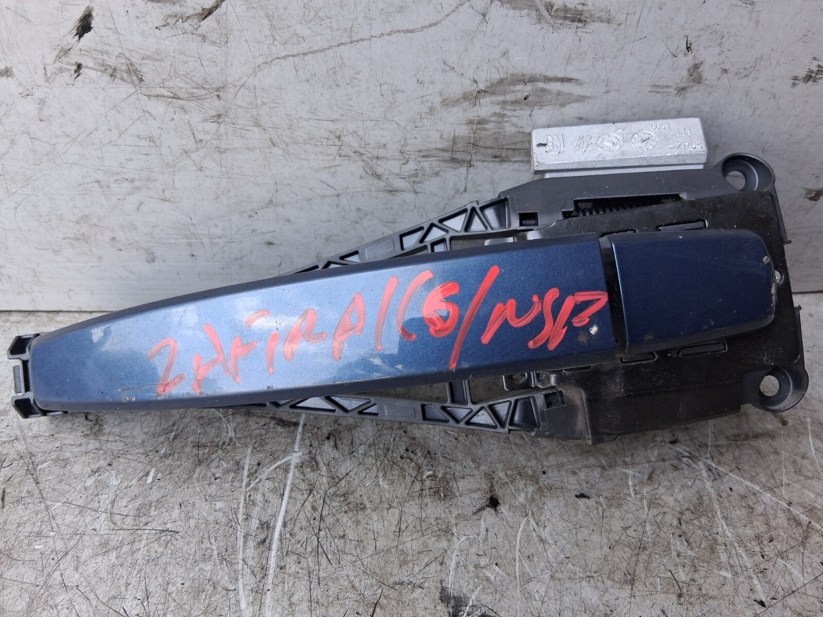 VAUXHALL ZAFIRA C 2016 NSF PASSENGER SIDE FRONT LEFT EXTERIOR DOOR HANDLE BLUE