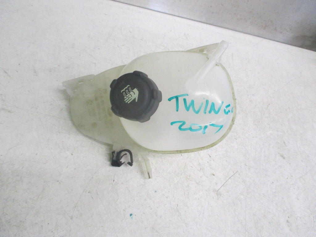 RENAULT TWINGO 2017  COOLANT EXPANSION BOTTLE RESERVOIR