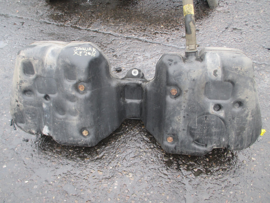 JAGUAR XE 2016 2.0 DIESEL FUEL TANK GX739K007DD