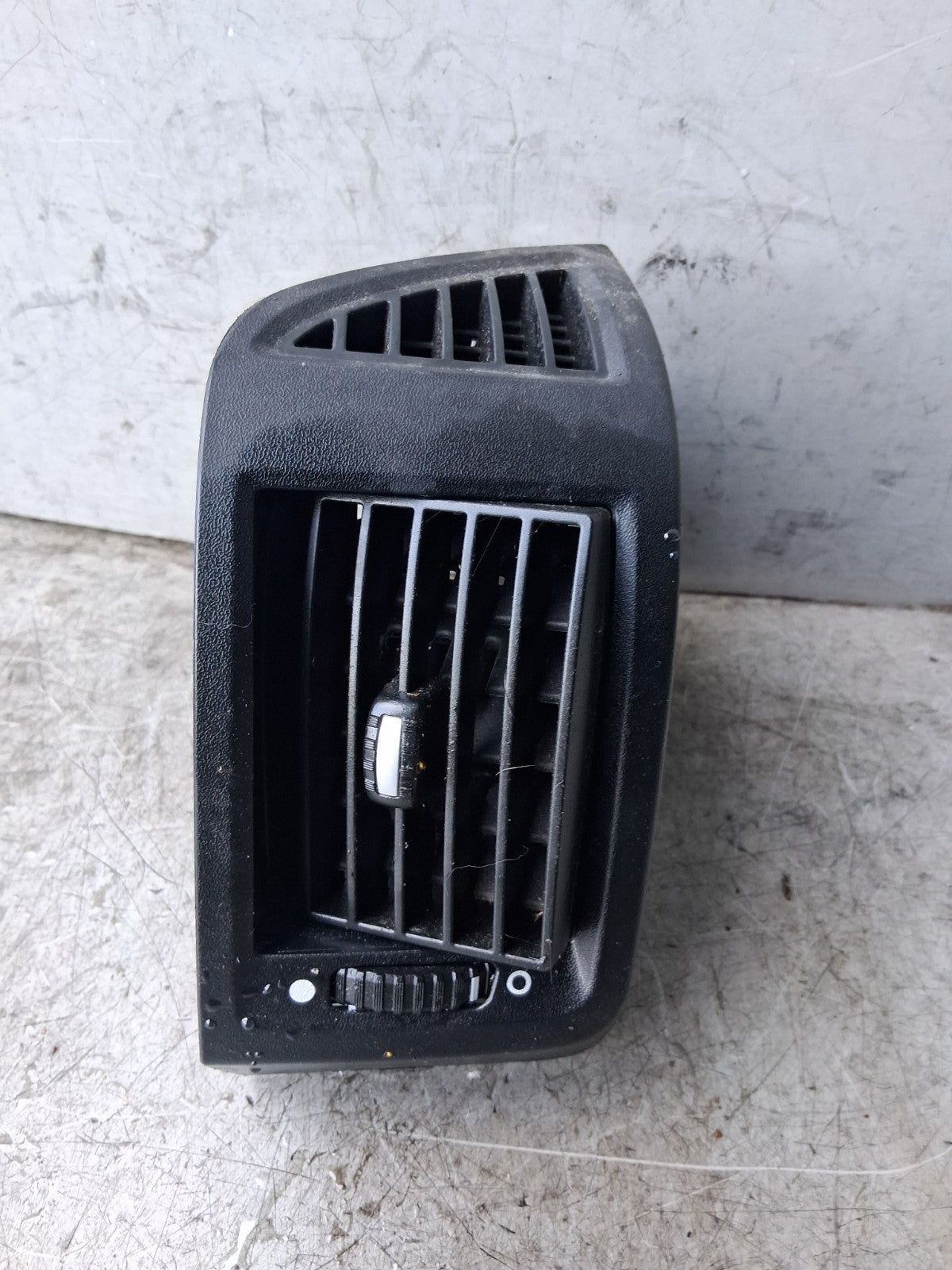 2023 VAUXHALL MOVANO C MK3 NSF PASSENGER SIDE FRONT LEFT AIR VENT 385800