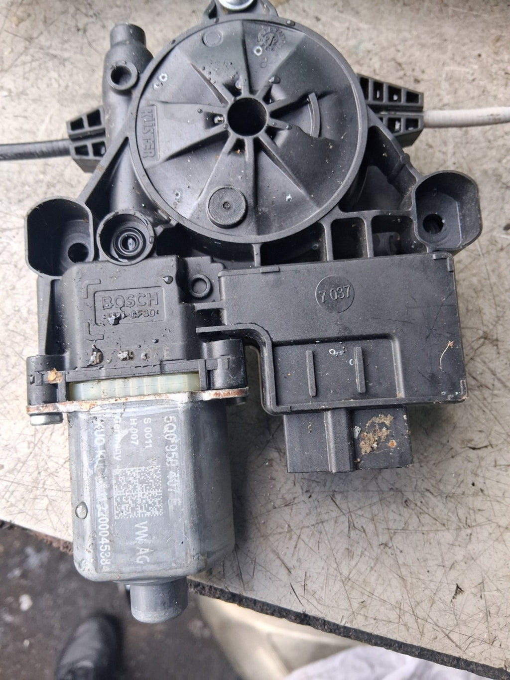 2023 VW VOLKSWAGEN TIGUAN NSR PASSENGER REAR WINDOW MOTOR REGULATOR 5NA839461C