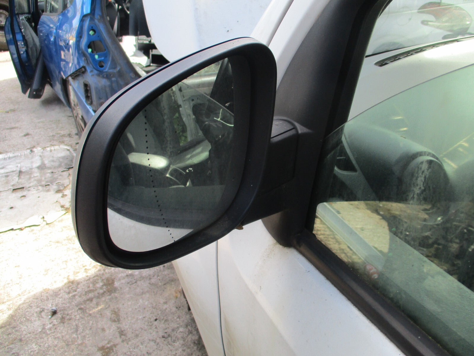 MERCEDES BENZ CITAN W415 2016 NS PASSENGER SIDE MANUAL FOLD WING MIRROR