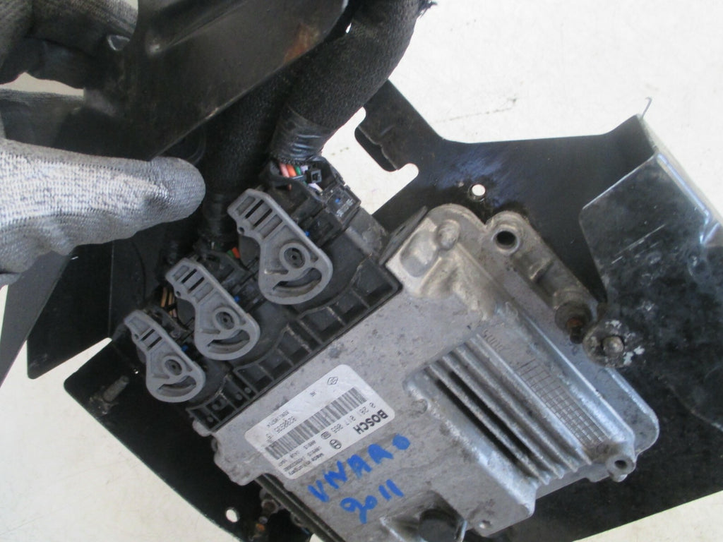 VAUXHALL VIVARO 2011 ENGINE CONTROL MODULE UNIT 0281017065