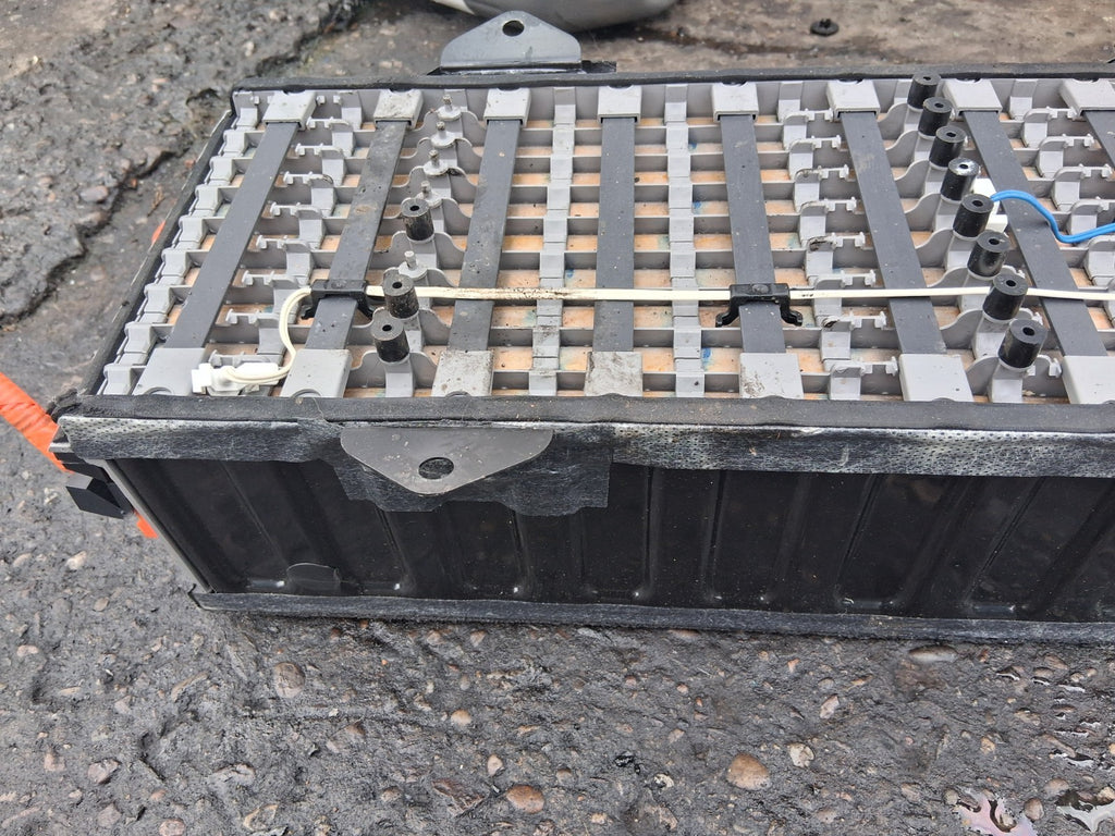 2013 TOYOTA ESTIMA MK3 2.4 HYBRID BATTERY