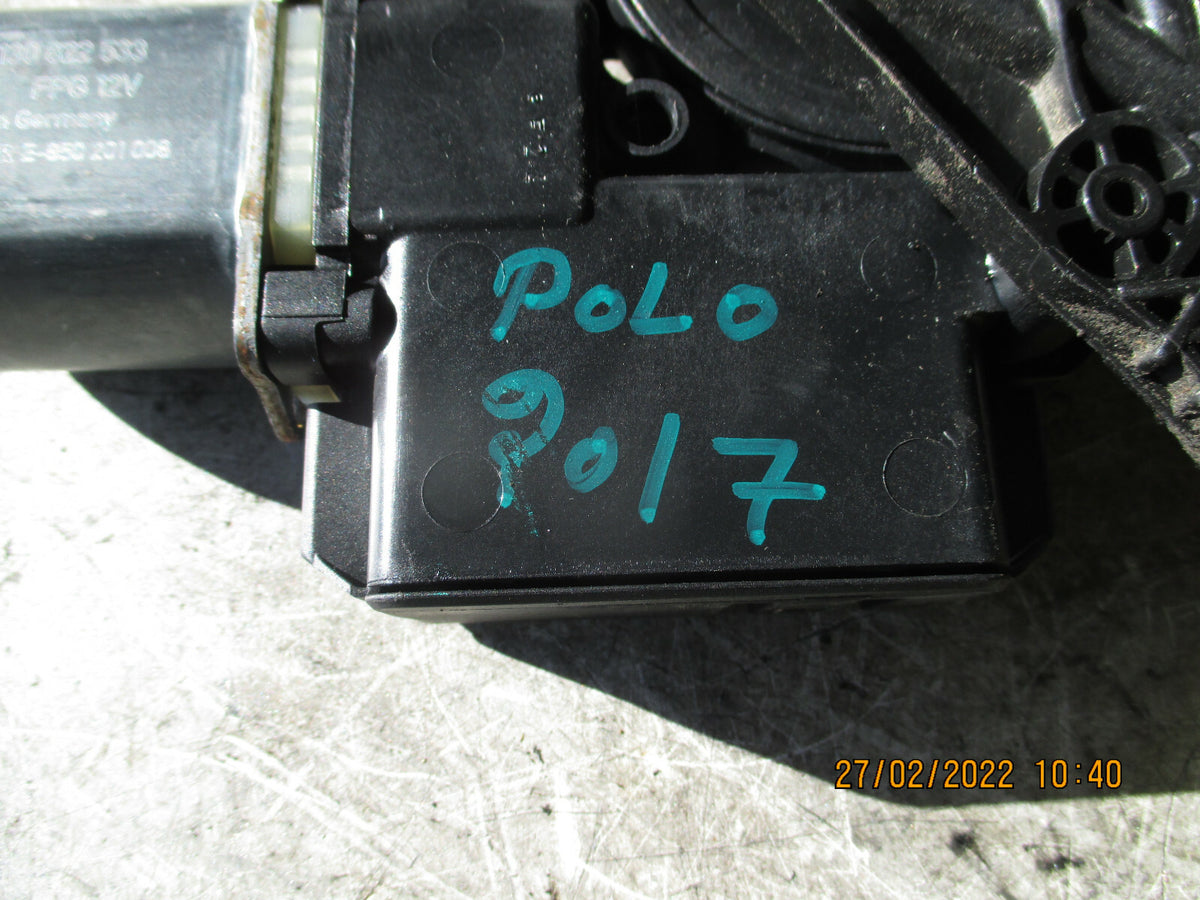 VOLKSWAGEN POLO 2017 MK6 OSR REAR DRIVER SIDE WINDOW REGULATOR MOTOR 6R0959812