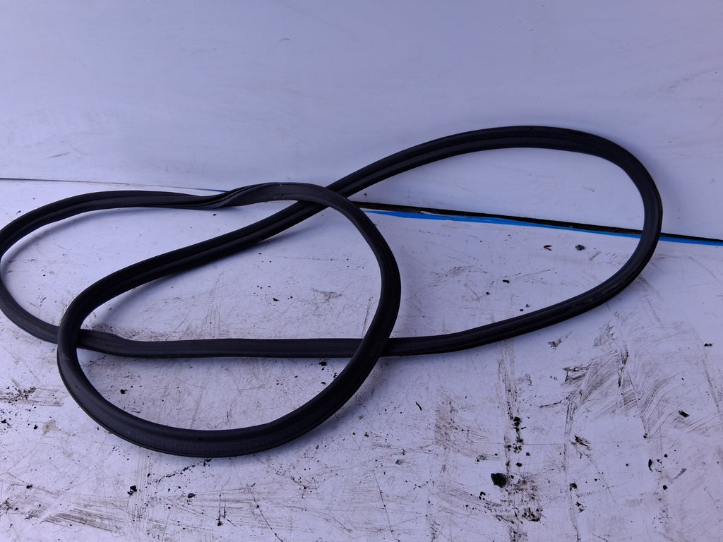 2024 AUDI A1 S LINE MK2 GB OSR DRIVER SIDE REAR LEFT DOOR RUBBER SEAL