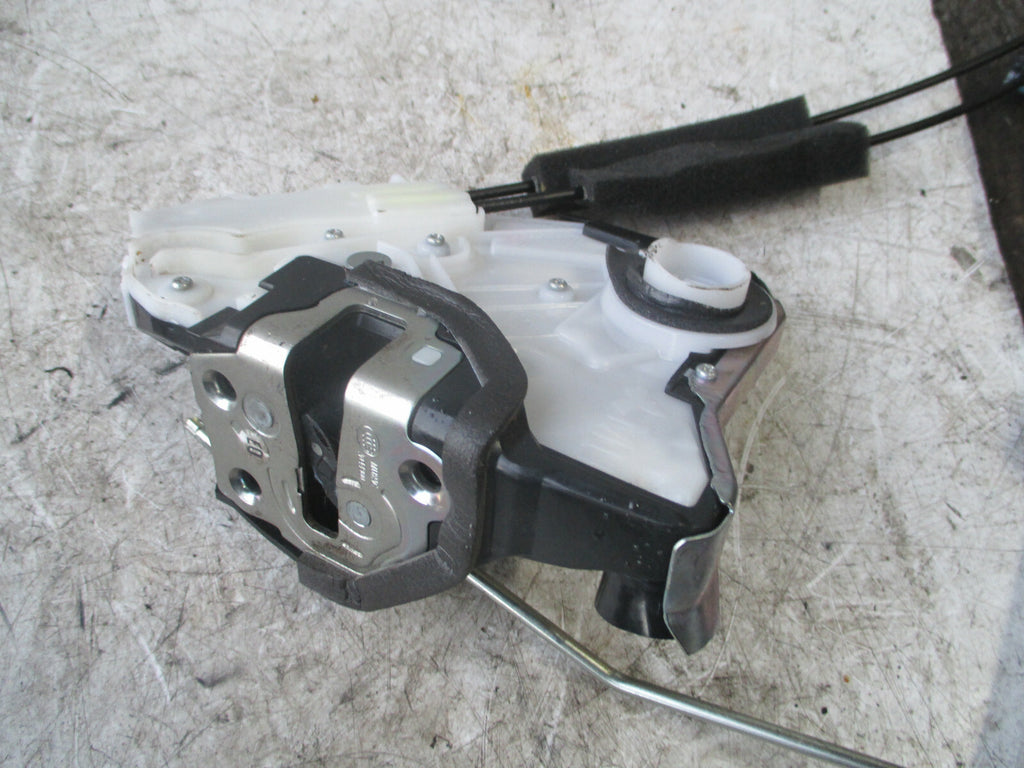 HONDA JAZZ MK4 2019 OSF DRIVER SIDE FRONT DOOR LOCK & EXTERIOR HANDLE