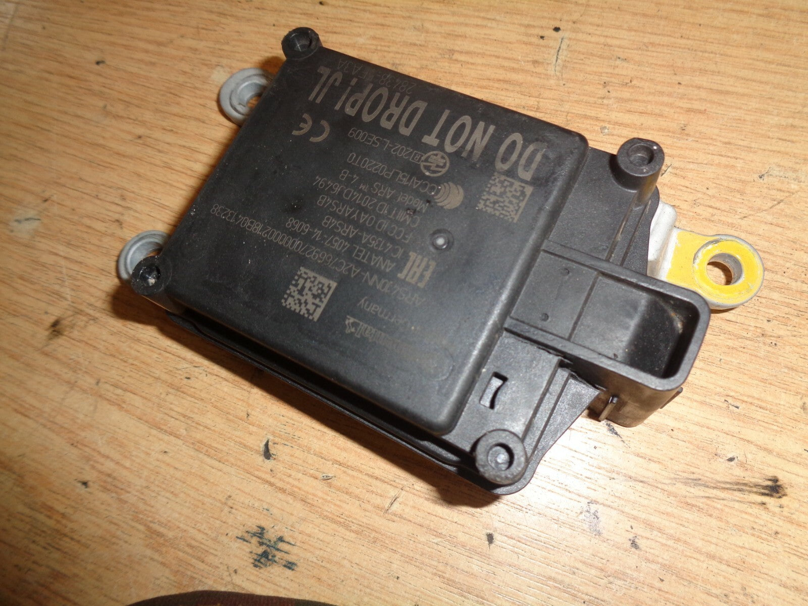 NISSAN QASHQAI J11 2014-19 FRONT RADAR SENSOR 284385FA3A