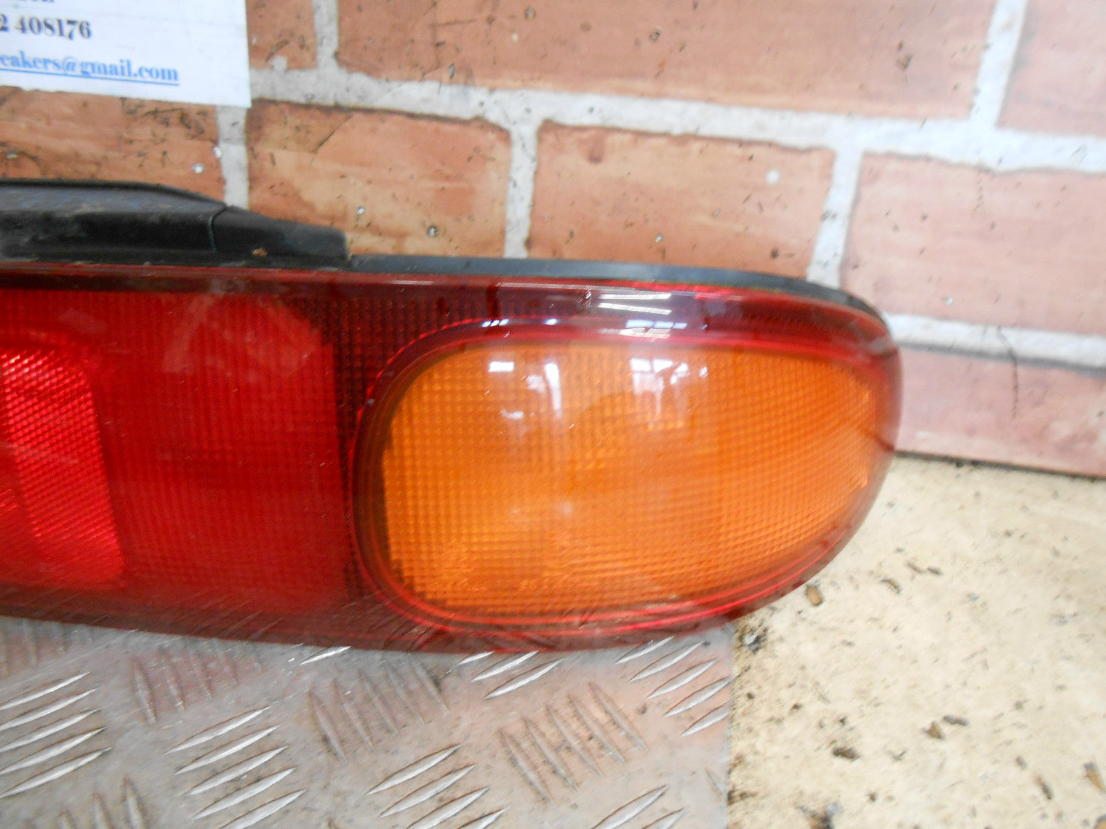 MAZDA MX6 1994 OSR DRIVER SIDE REAR BRAKE TAIL LIGHT CLUSTER 043-1401 R