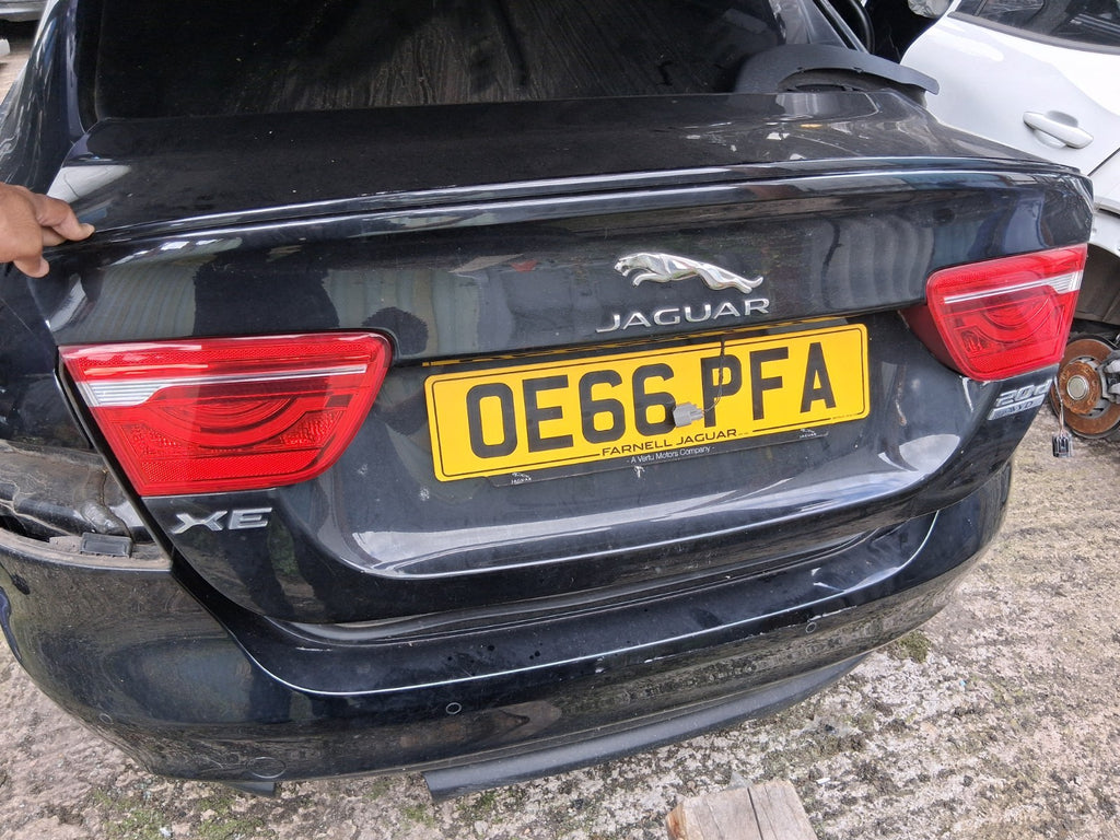 2017 JAGUAR XE BARE TAILGATE BOOTLID BLACK
