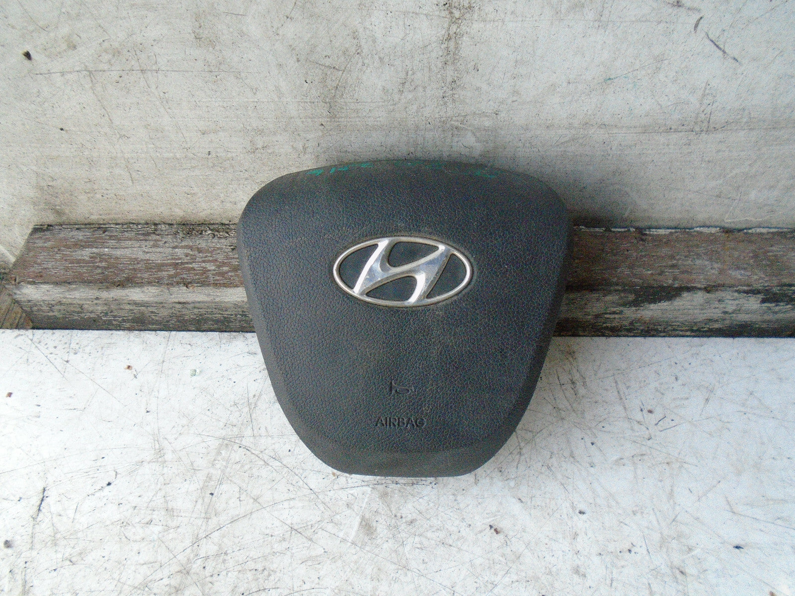 HYUNDAI I20 MK1 DRIVER SIDE STERRING SAFETY BAG 569001J5009P