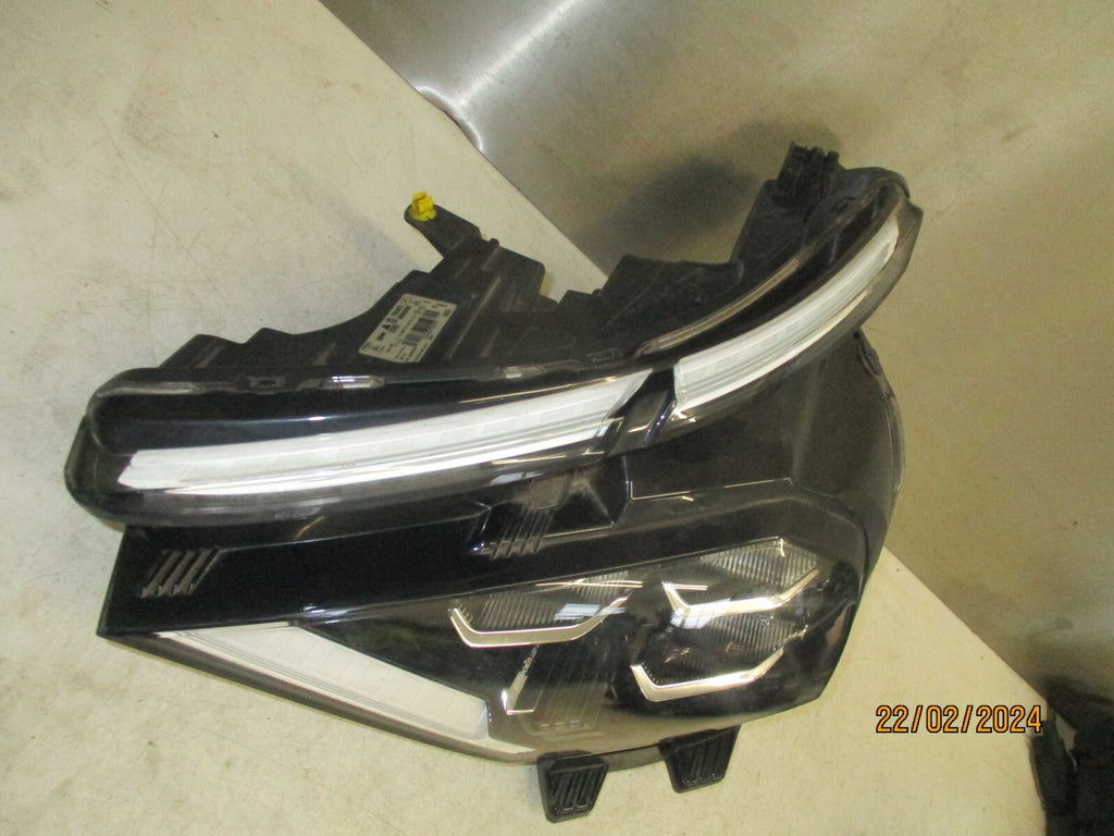 CITROEN C4 MK3 2022 NSF PASSENGER SIDE FRONT HEADLIGHT HEADLAMP 9830656580