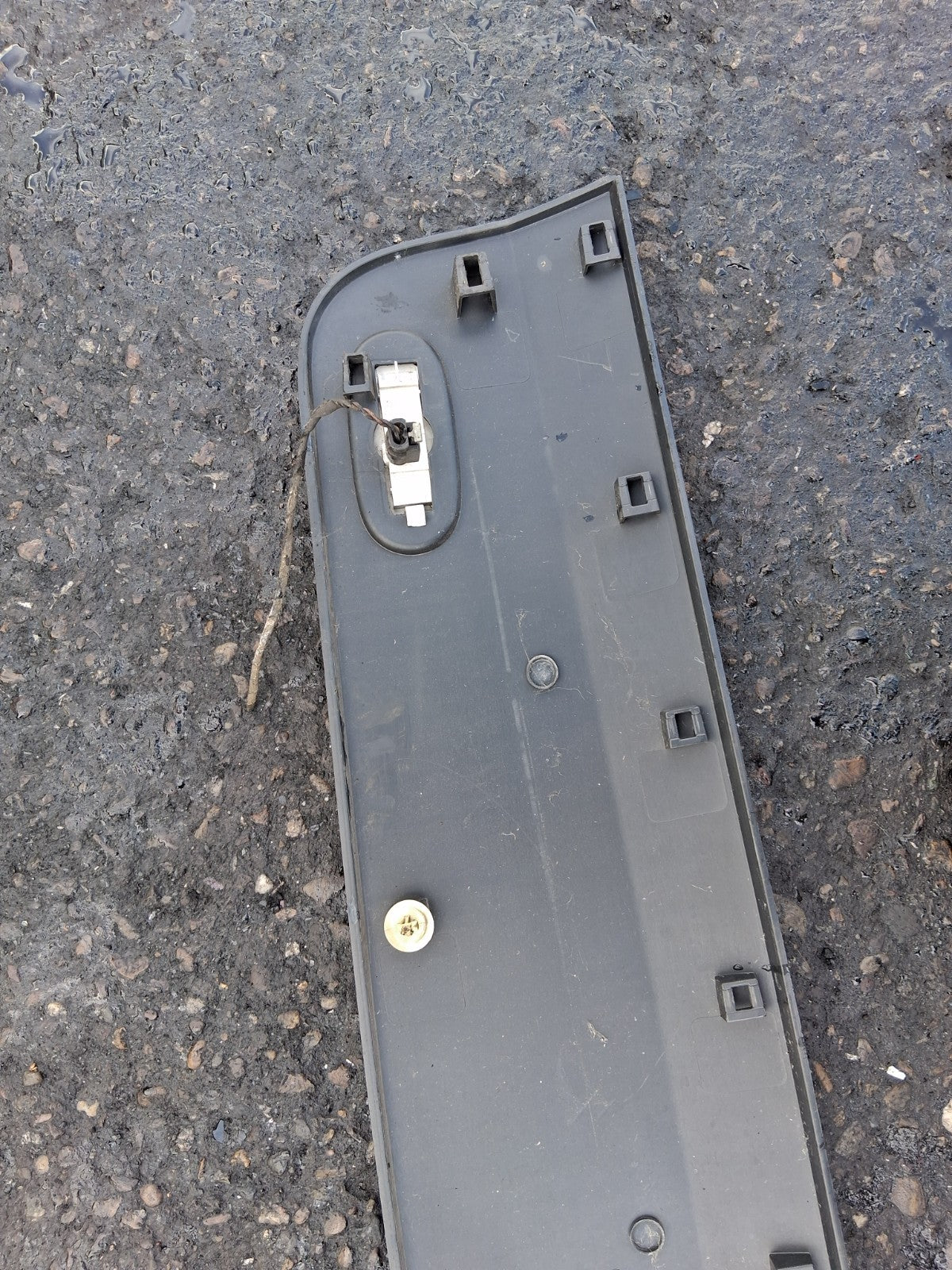 2016 MERCEDES SPRINTER W906 NSR PASSENGER SIDE REAR TRIM MOULDING A9066903400