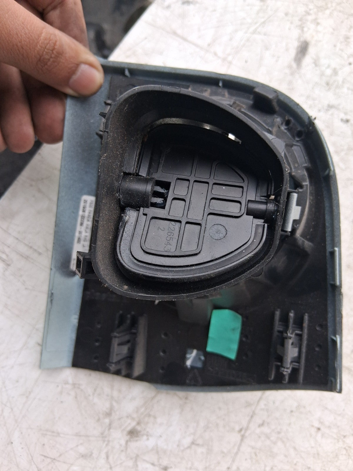 2015 FIAT 500 LOUNGE NSF PASSENGER SIDE FRONT LEFT AIR VENT