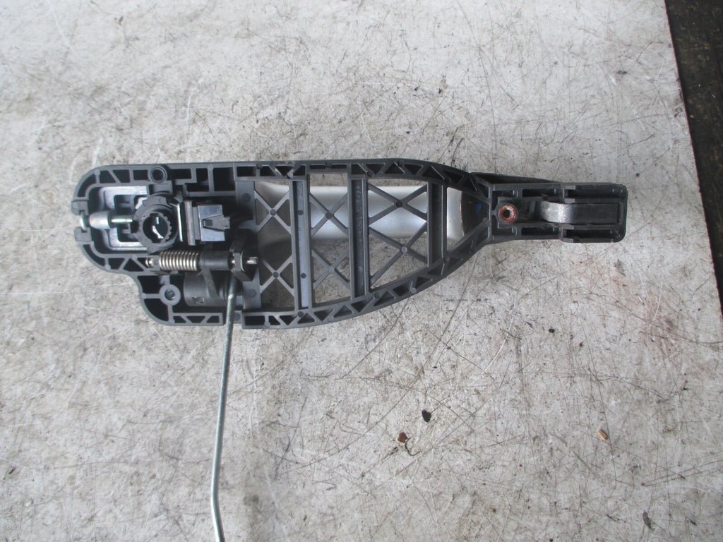 MG MG6 2011 OSF DRIVER SIDE FRONT EXTERIOR DOOR HANDLE SILVER