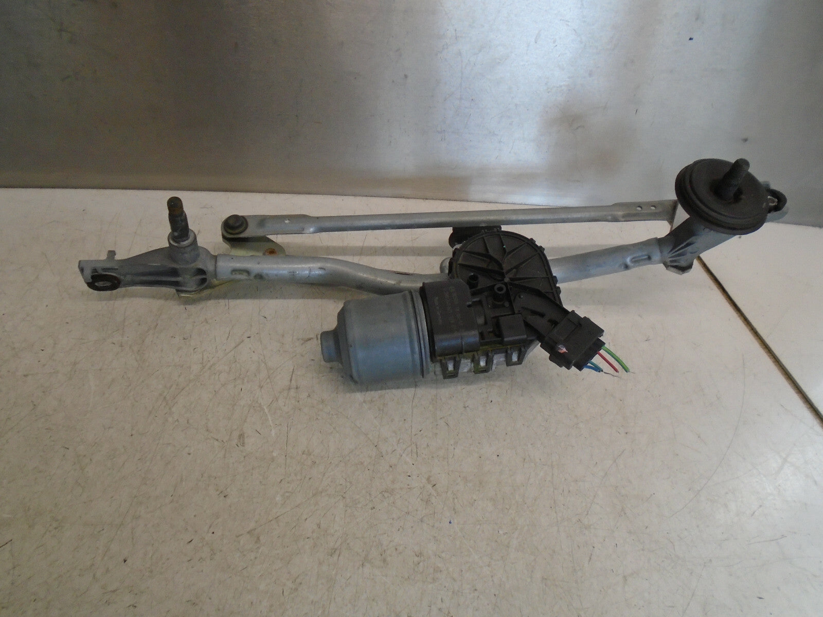 CITROEN BERLINGO PEUGEOT PARTNER 2016 WINDSCREEN WIPER MOTOR LINKAGE 9683100780