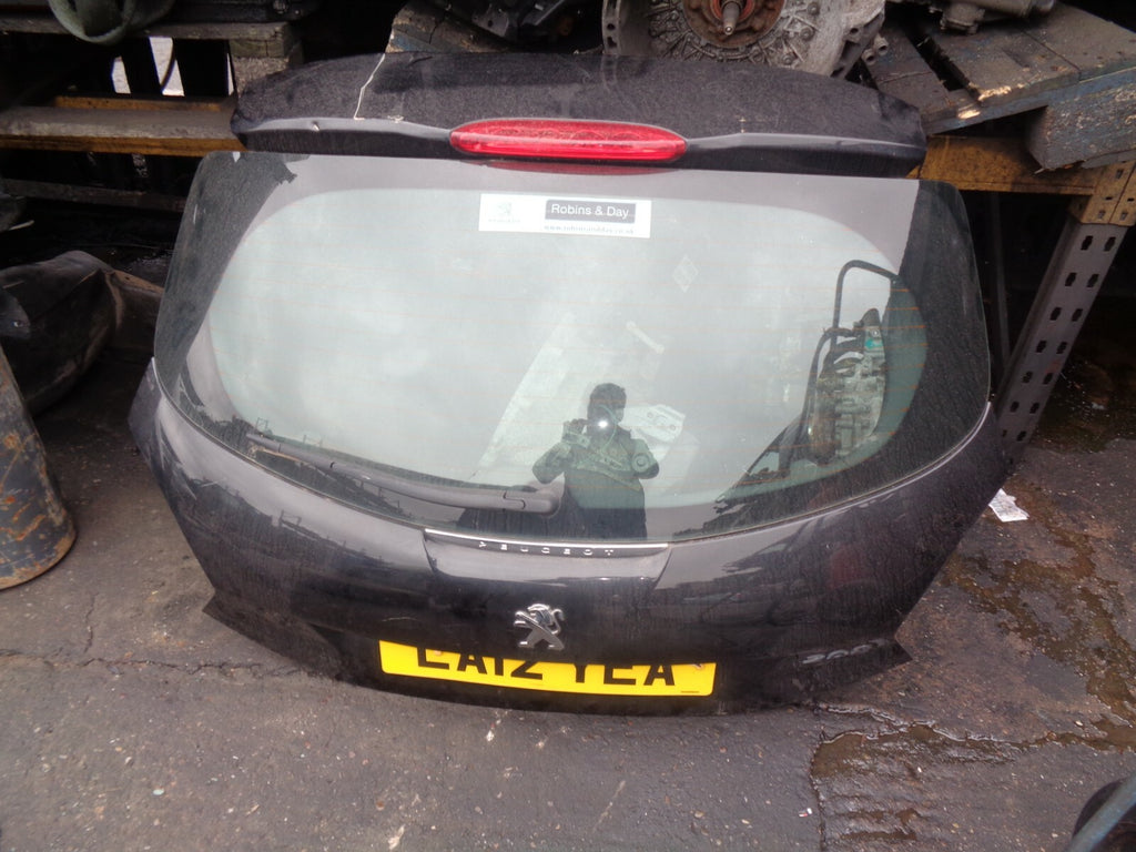 PEUGEOT 208 2012 5 DOOR REAR COMPLETE TAILGATE BOOTLID BLACK