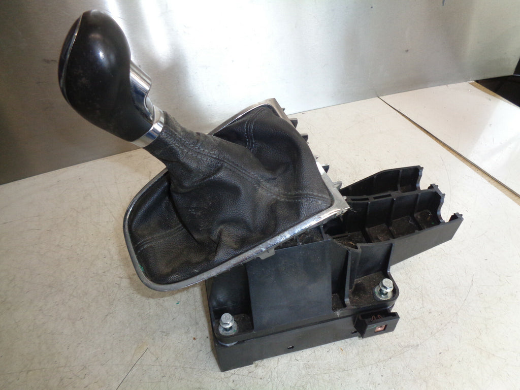 VAUXHALL ASTRA J 2013 MK6 6 SPEED MANUAL GEARSTICK 55577540