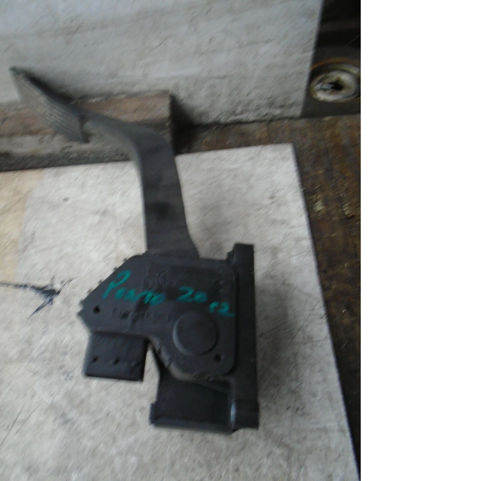 FIAT PUNTO MK3 2012 EVO ACCELERATOR THROTTLE PEDEL 50520961