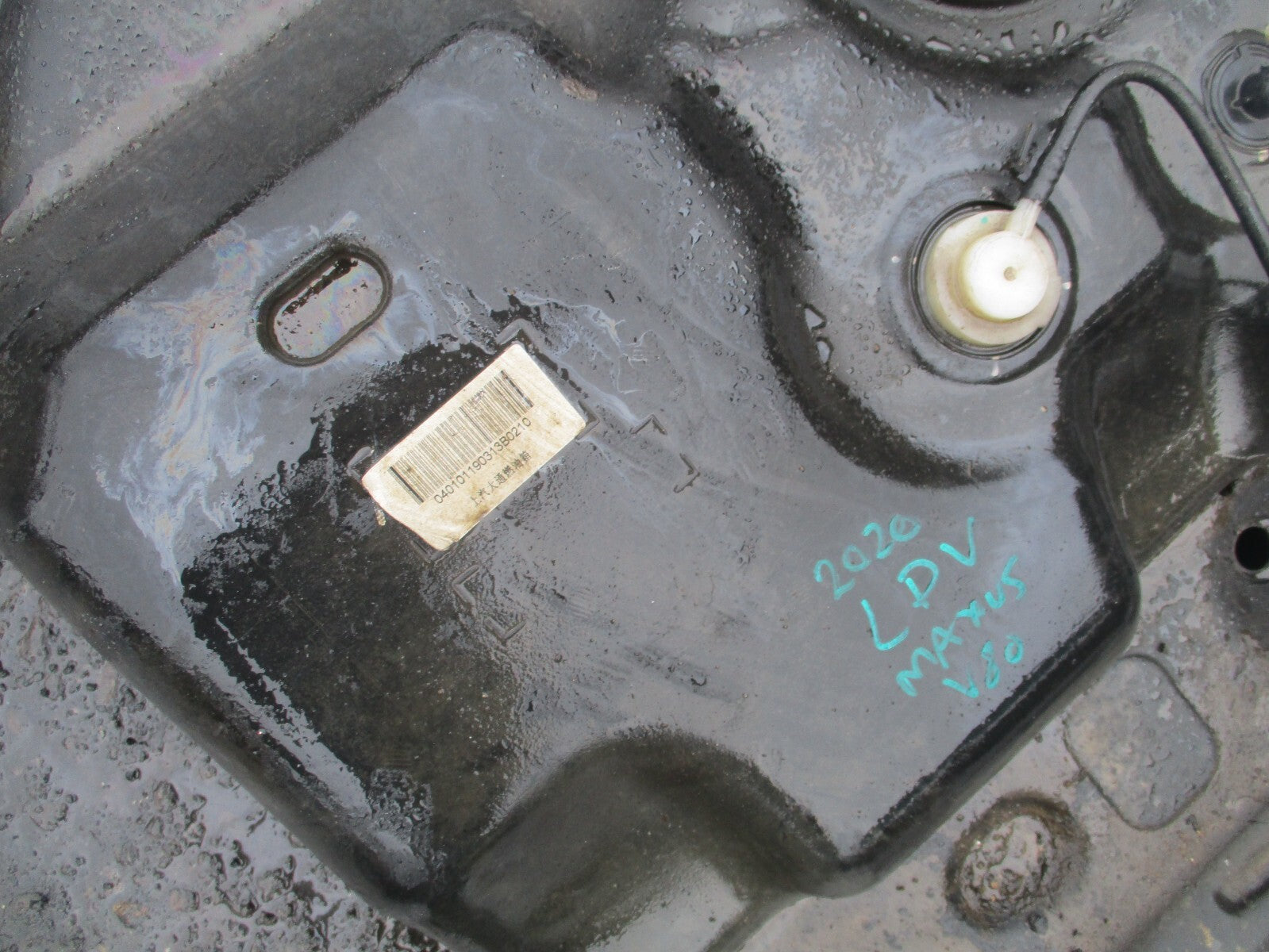 2020 SAIC LDV V80 2.5 DIESEL CDI FUEL STORAGE TANK