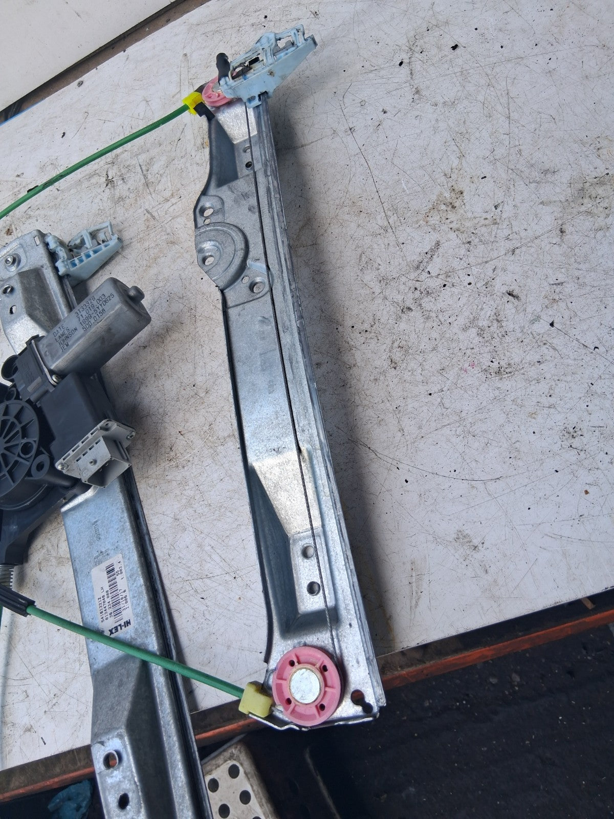 2013 VAUXHALL CORSA D OSF DRIVER SIDE FRONT WINDOW MOTOR REGULATOR 541613212