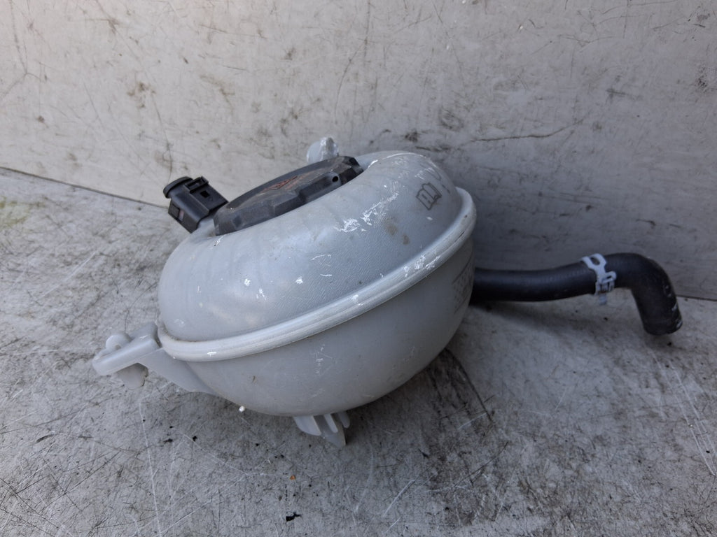 2021 VOLKSWAGEN PASSAT B8 COOLANT EXPANSION RESERVOIR BOTTLE TANK 5Q0121407