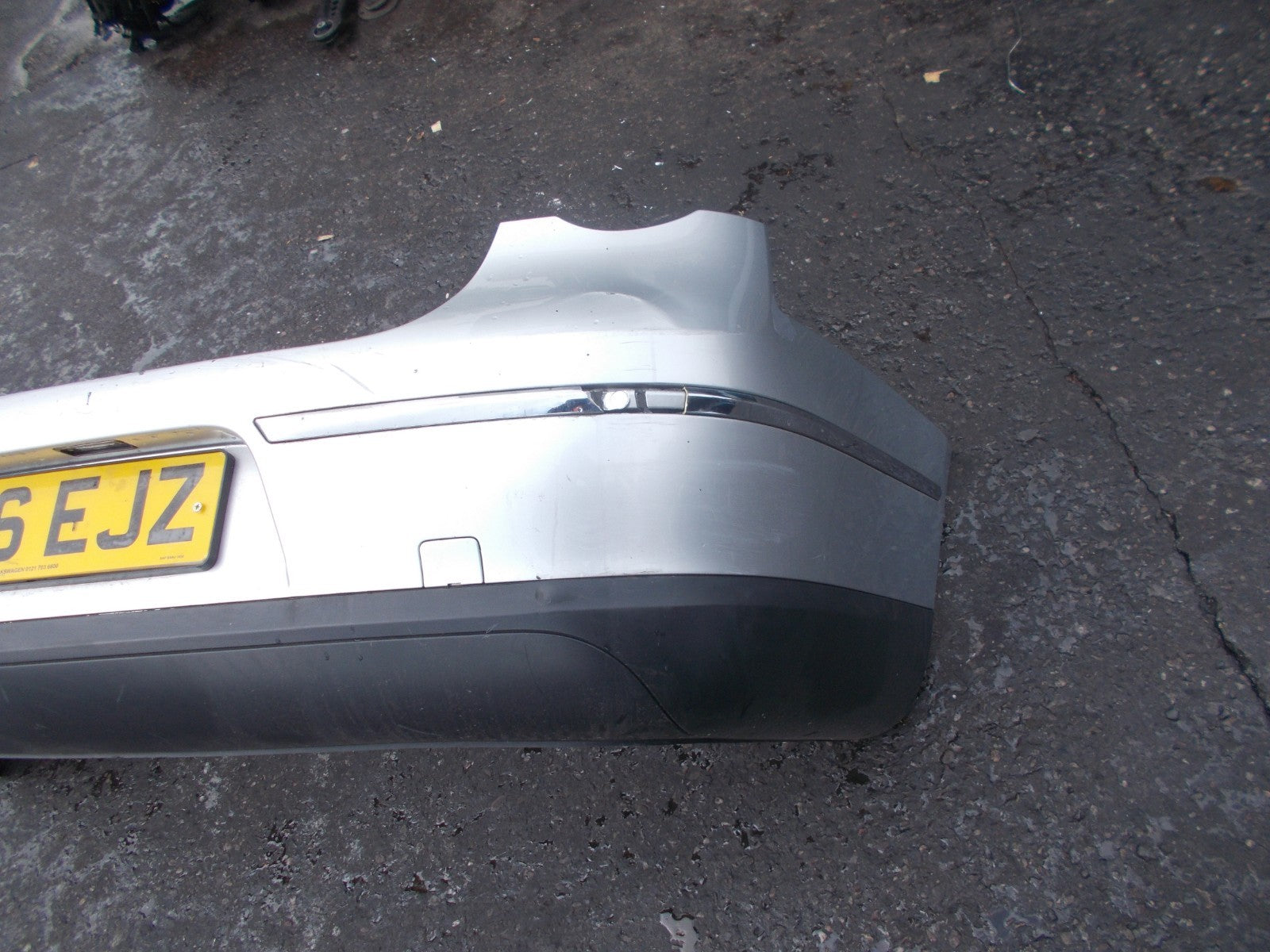 VW VOLKSWAGEN PASSAT B6 REAR BUMPER SILVER