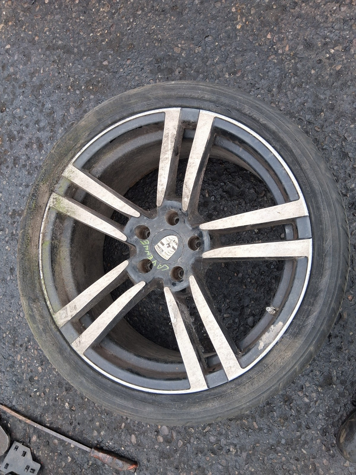 2005 PORSCHE CAYENNE MK1 22 INCH ALLOY WHEEL WITH TYRE 285/35ZR22