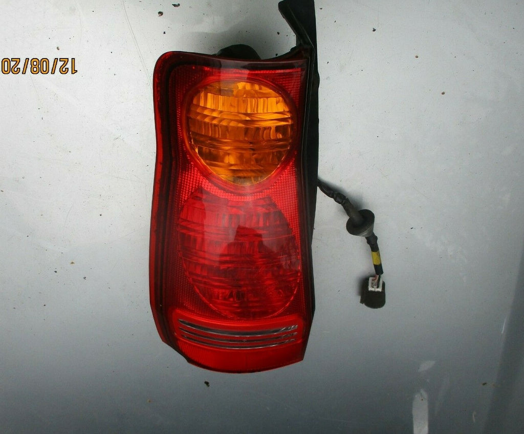 HYUNDAI MATRIX NSR NEAR PASSENGER SIDE REAR LIGHT TAIL LIGHT
