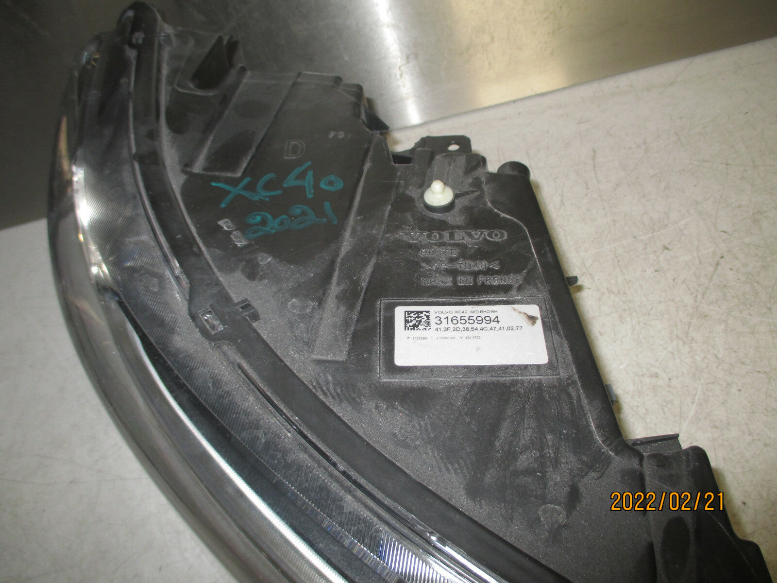 VOLVO XC40 2021 OSF DRIVER SIDE FRONT HEADLIGHT HEADLAMP 31655994 SPARES