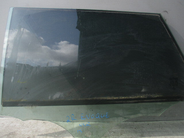 2015 RANGE ROVER  EVOQUE NSR PAASENGER SIDE REAR WINDOW GLASS