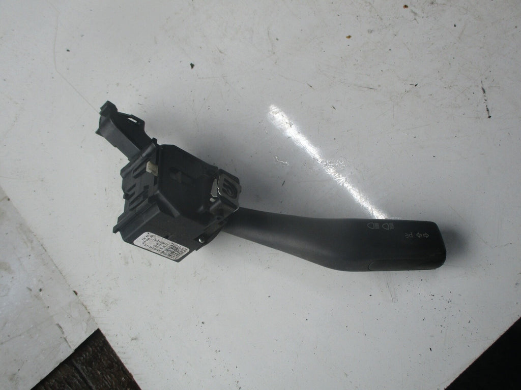 VW VOLKSWAGEN MK5 INDICATOR STALK 1K0 953 513