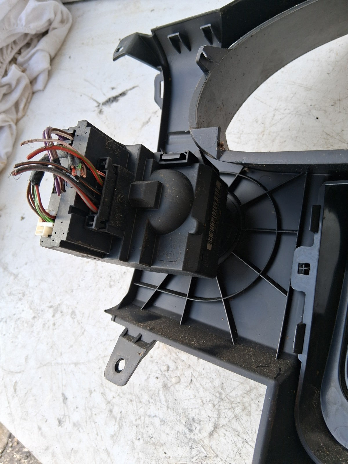 2018 MERCEDES BENZ SPRINTER W907 SPEEDO SURROUND PANEL TRIM A9066800280