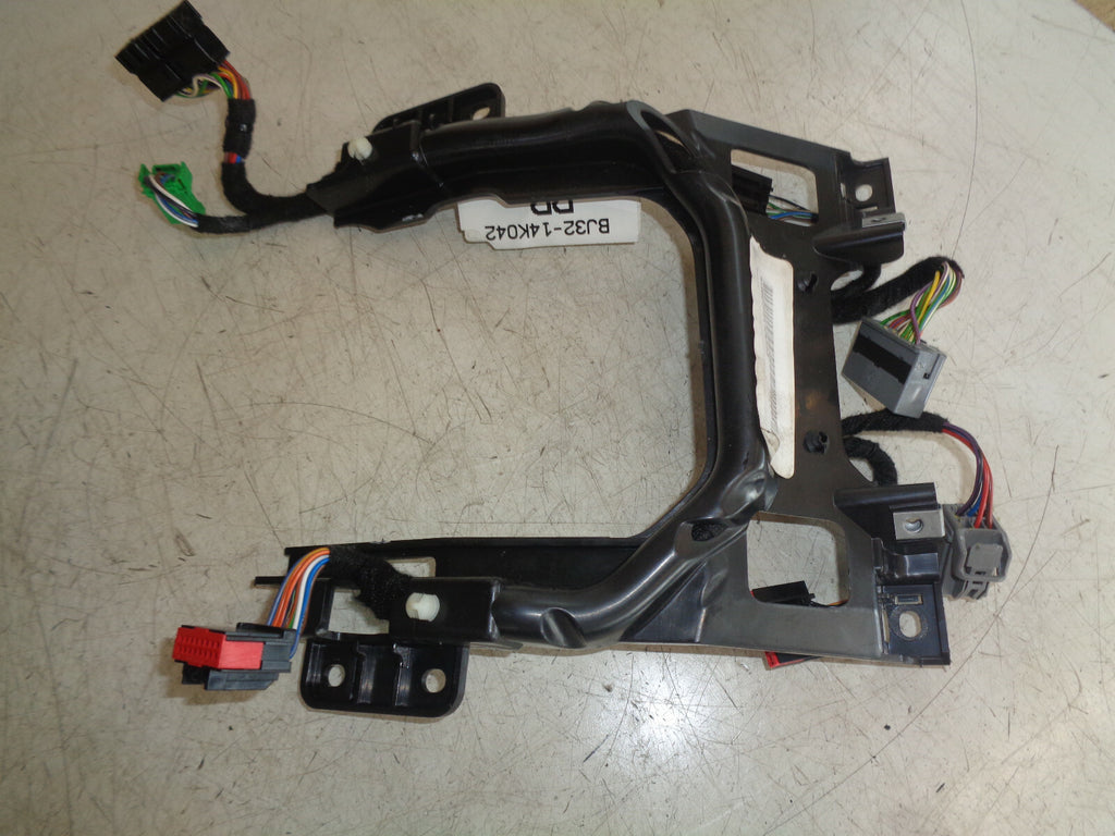 RANGE ROVER EVOQUE L538 2013 CENTRE CONSOLE WIRE HARNESS BJ3214K042BB