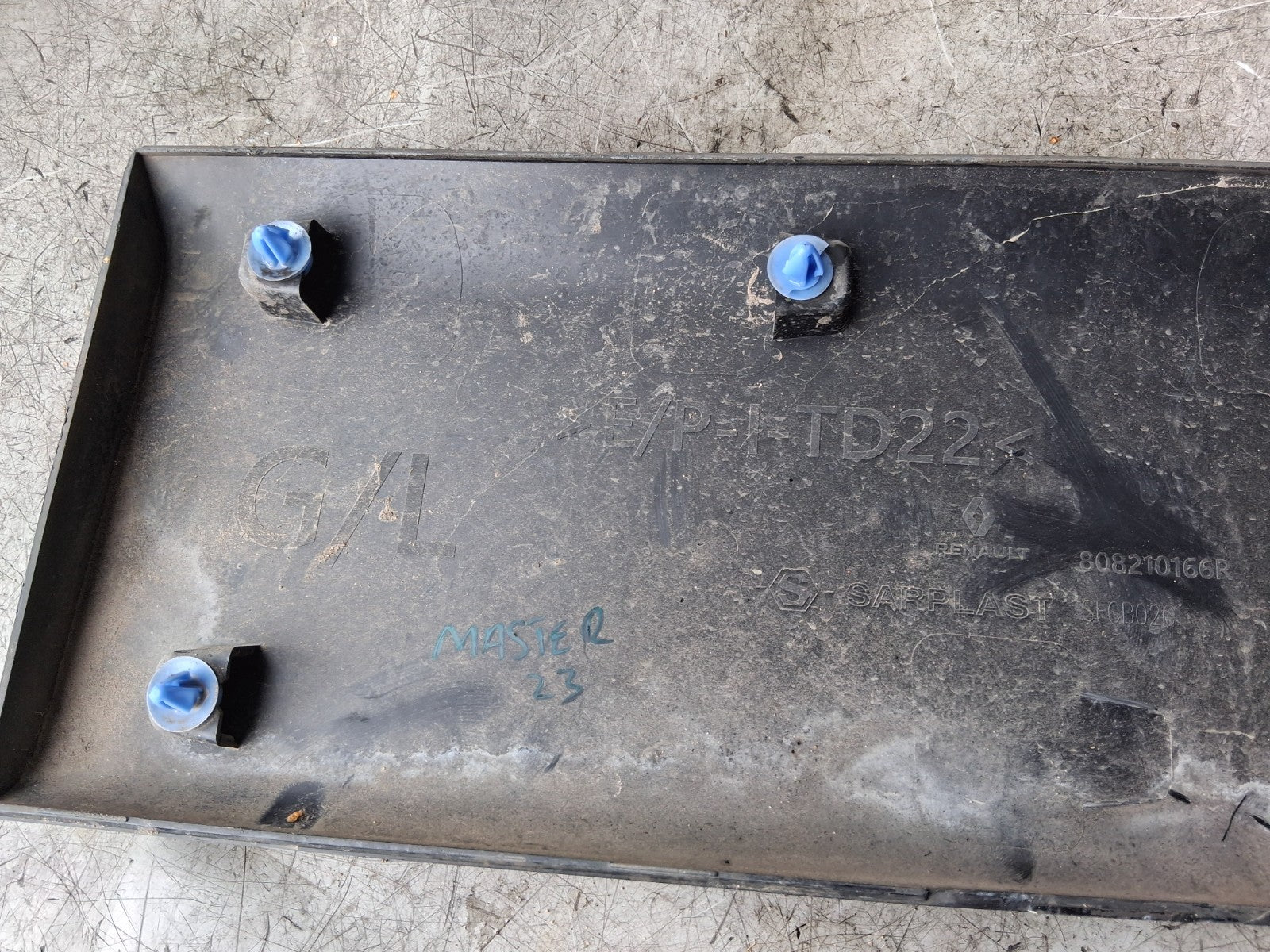 2023 RENAULT MASTER MK3 NS PASSENGER SIDE LEFT BODY MOULDING TRIM 808210166R