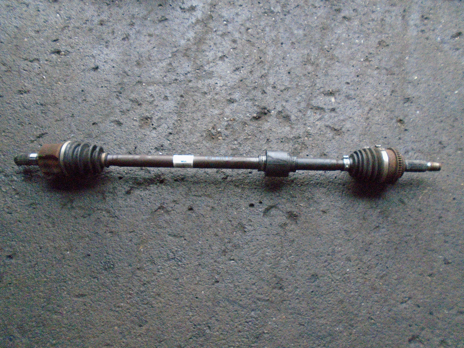KIA PICANTO 2017 MK2 1.0 PETROL OSF DRIVER SIDE FRONT DRIVESHAFT 495011Y010
