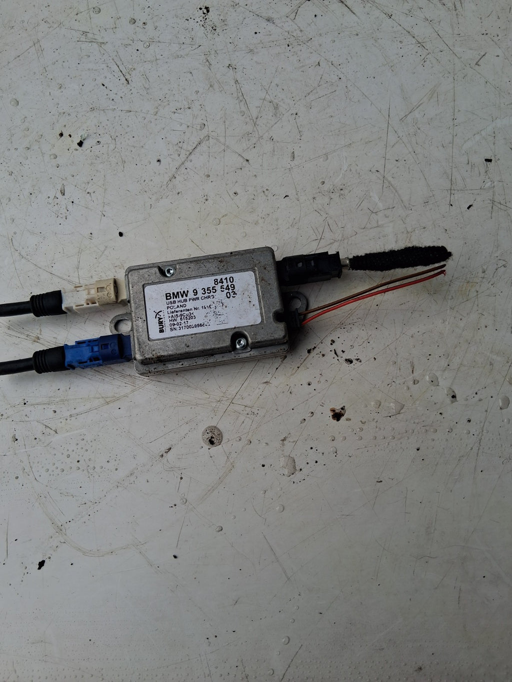2017 BMW 3 SERIES AUX CONTROL UNIT AND HUB MODULE 84109355549